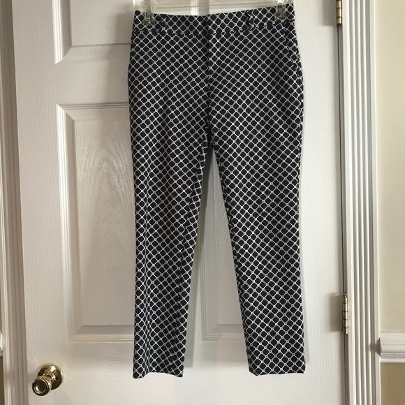 Banana Republic Skinny Hampton pants Size 0 - Picture 3 of 5
